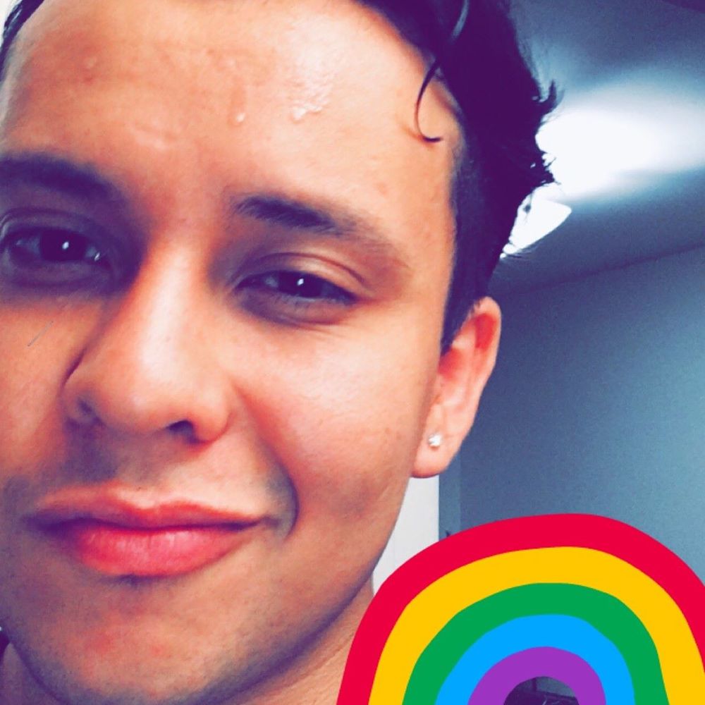 Meet your Posher, Denis